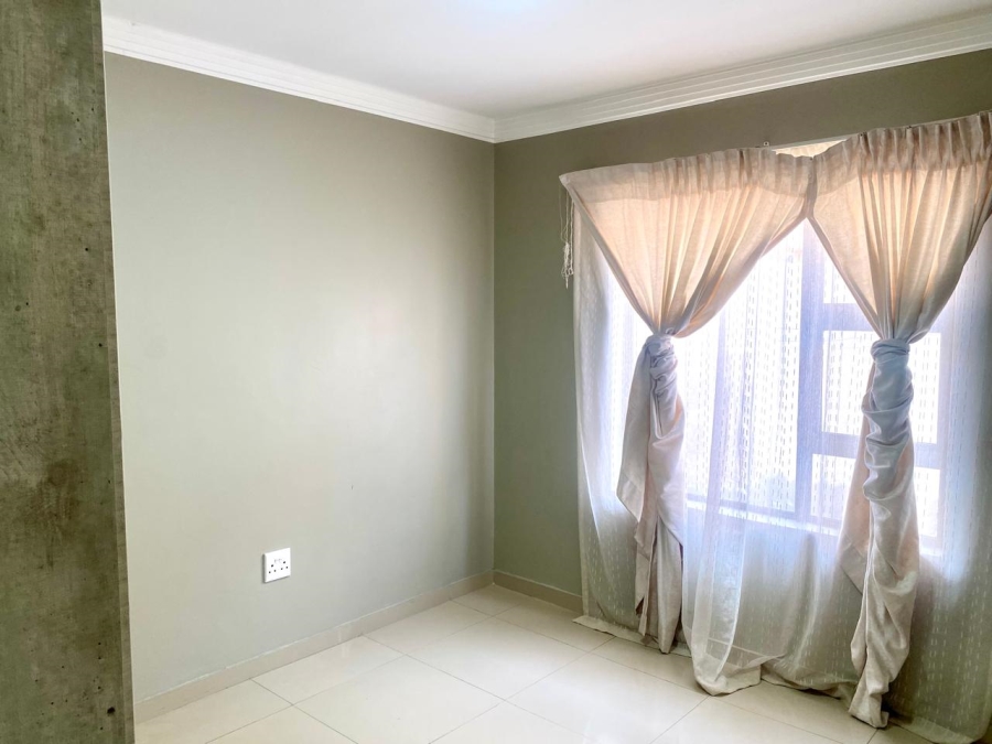 4 Bedroom Property for Sale in Waterval East North West